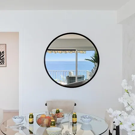 L'infini Panoramic Sea View Waterfront *