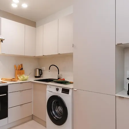 Апартаменти L'infini Panoramic Sea View Waterfront *