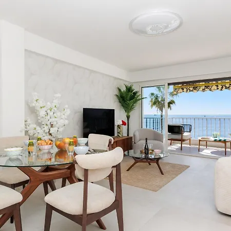 Апартаменти L'infini Panoramic Sea View Waterfront Антіб